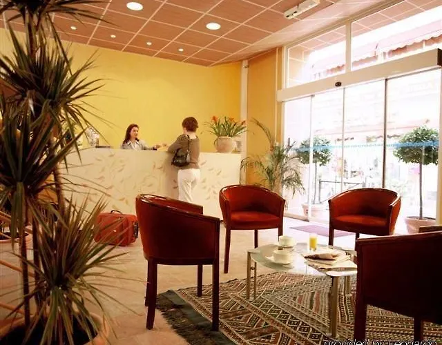 فندق لاستيريل