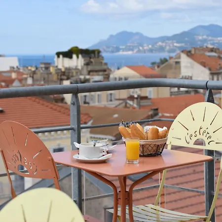 L'esterel Κάννες