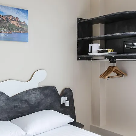 L'esterel 2* Cannes