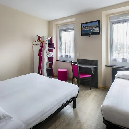 L'esterel Ξενοδοχείο 2*