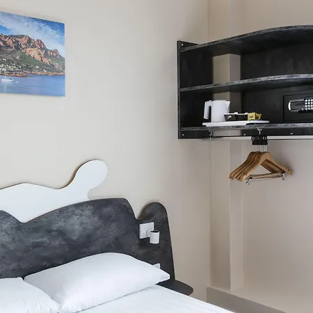 L'esterel 2* Cannes