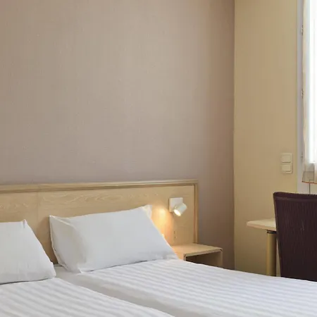 Hotel L'esterel 2*